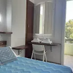 Hs Apartamento *